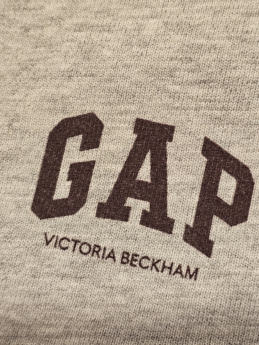 Victoria Beckham x GAP Gray Short Sleeve Tee, New, Size XL - Picture 9 of 9